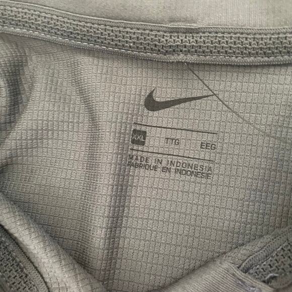 Nike RUN Women’s Polo Shirt Size XXLarge Gray NWT - Picture 8 of 11
